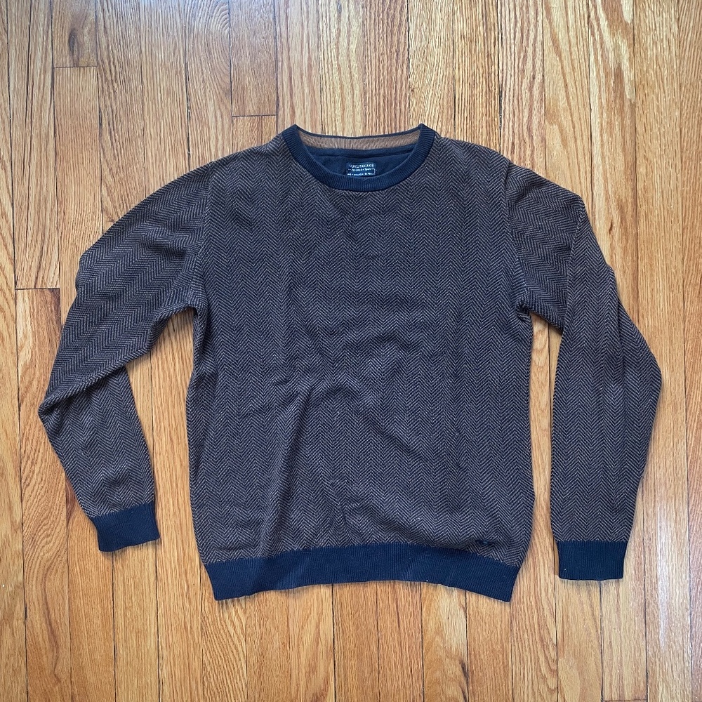 NUKUTAVAKE Sweater
